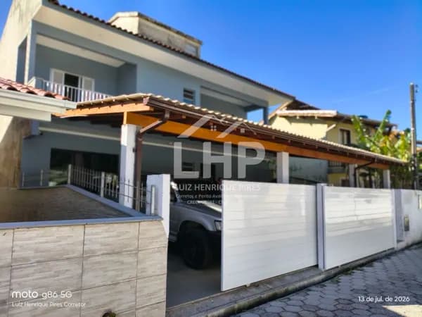 Casa em Florianópolis - Armação do Pântano do Sul