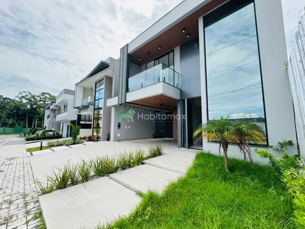 Casa Alto Padrão condomínio estoril disponivel para venda. agende sua visita.