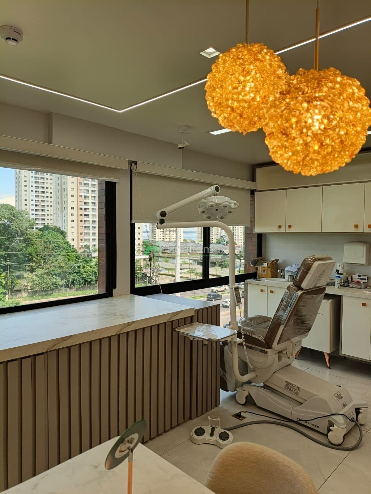 🔥 ALUGA-SE | SALA ALTO PADRÃO – BRITÂNIA PARK OFFICE 🔥