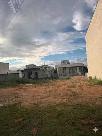 Lote disponível a venda no condominio estoril , area total 250m. agende sua visita