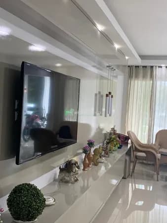🌳 Venda Belíssima Casa Térrea no Condomínio Forest Hill