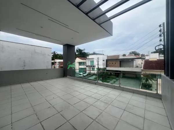 ✨ LOCAÇÃO | CASA DUPLEX ALTO PADRÃO – RESIDENCIAL TAPAJÓS 🏡 Ponta Negra | Condomínio completo