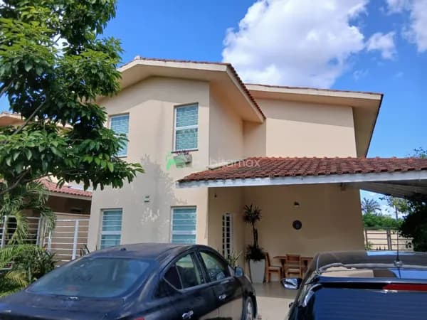 ✨ Aluguel | Belíssima Casa Duplex Mobiliada – Condomínio Golden Ville | Novo Aleixo ✨