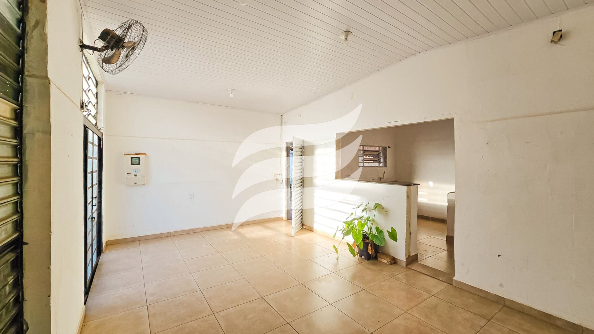 Casa com ponto comercial à venda no bairro Vila Industrial, Araçatuba/SP