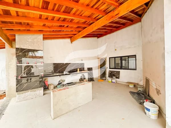 Casa 03 quartos e com piscina à venda no bairro Ipanema, Araçatuba/SP