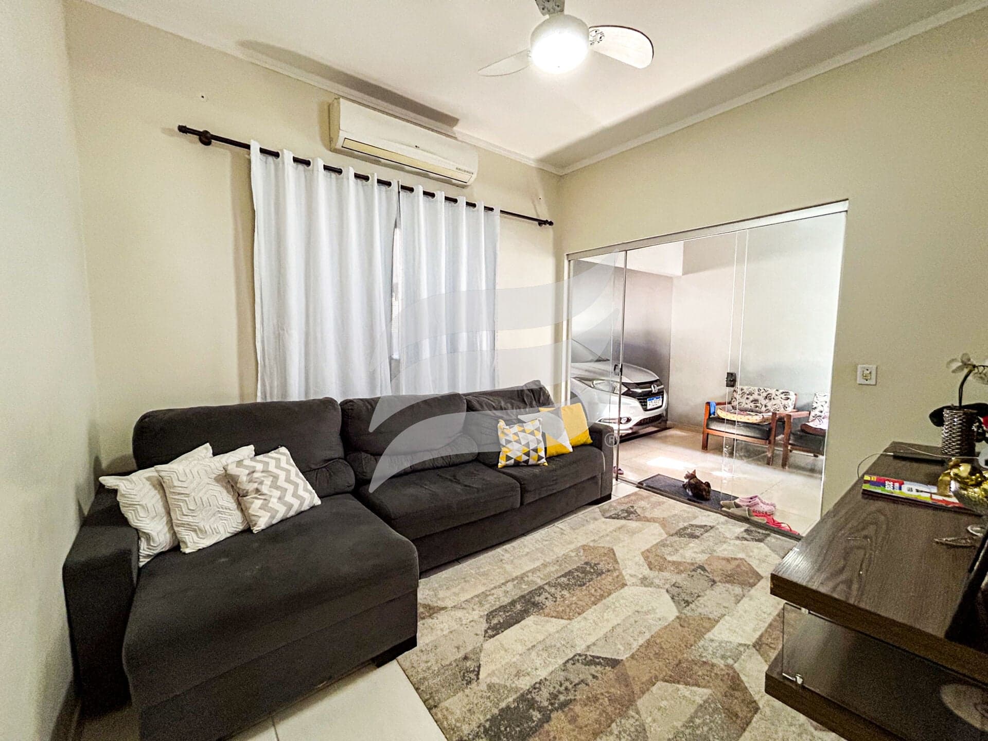 Casa 03 quartos e com suíte à venda no bairro Ipanema, Araçatuba/SP