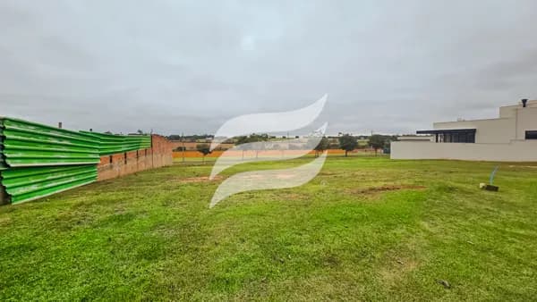 Lote de 745 m² à venda no Condomínio Alphaville em Araçatuba