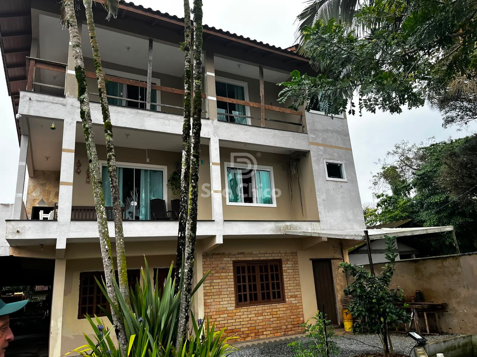 Apartamento em São Francisco do Sul - Iperoba