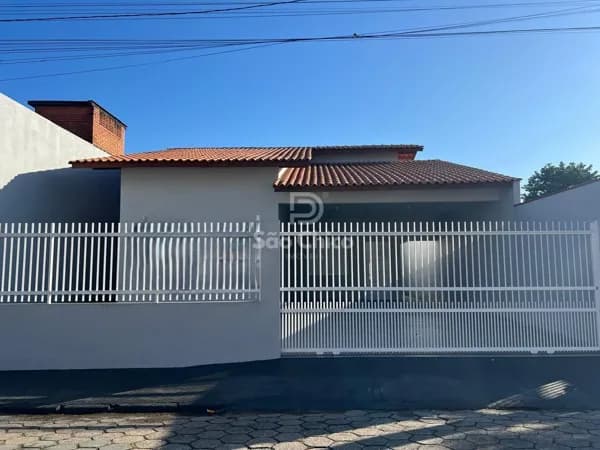 Casa em São Francisco do Sul - Ubatuba