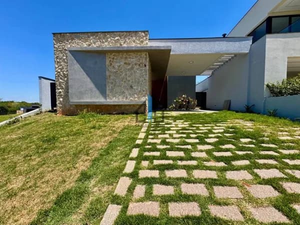 Casa á Venda no Condomínio Alphaville Itu