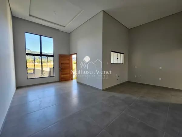 Casa térrea de meio lote no bairro Centro em Schroeder com 1 suíte + 1 dormitório