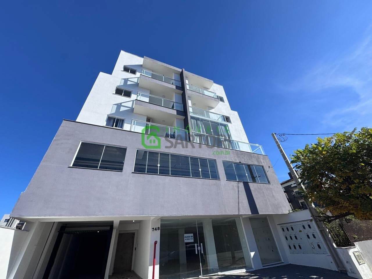 Apartamento novo /centro bem localizado