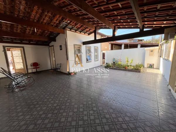 Casa Térrea Espaçosa no Bairro Andrade – Pindamonhangaba/SP