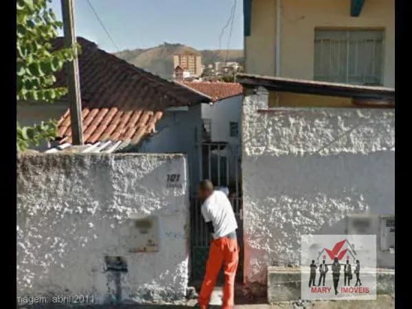 Casa em Poços de Caldas - Santana do Pedregal
