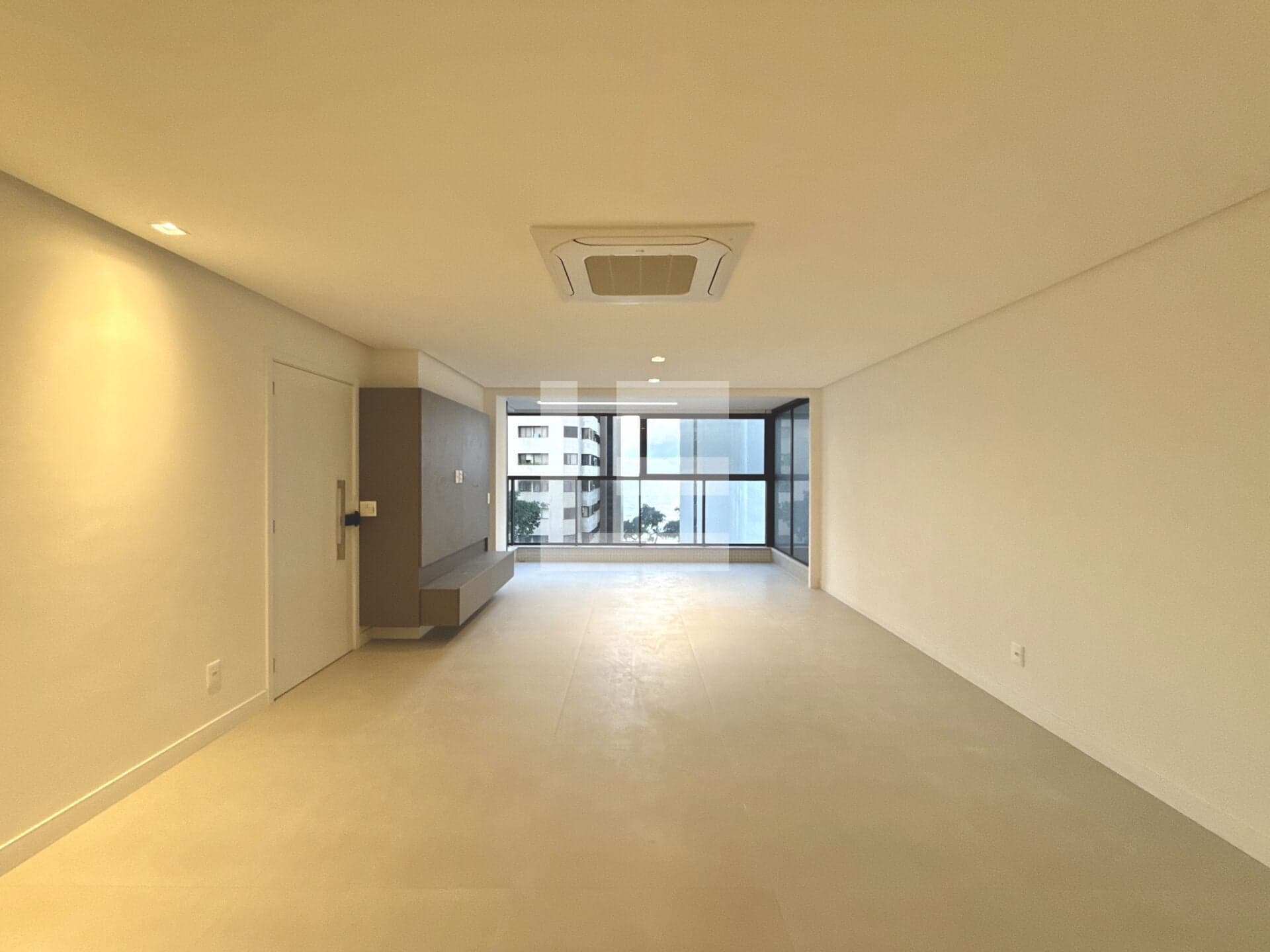 Edf. Mimi e Leo Monte | Apartamento para alugar na Rua dos Navegantes, Boa Viagem | 135 m² | 3 suítes | 2 vagas