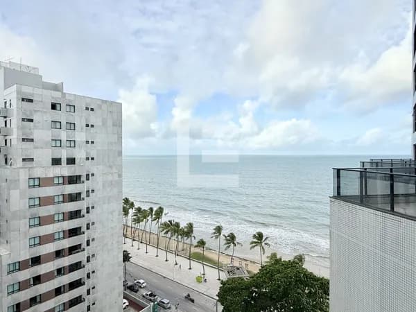 Edf. Ivani Silvestre | Apartamento mobiliado para alugar na Av. Boa Viagem | 54 m² | Andar alto | Beira-mar