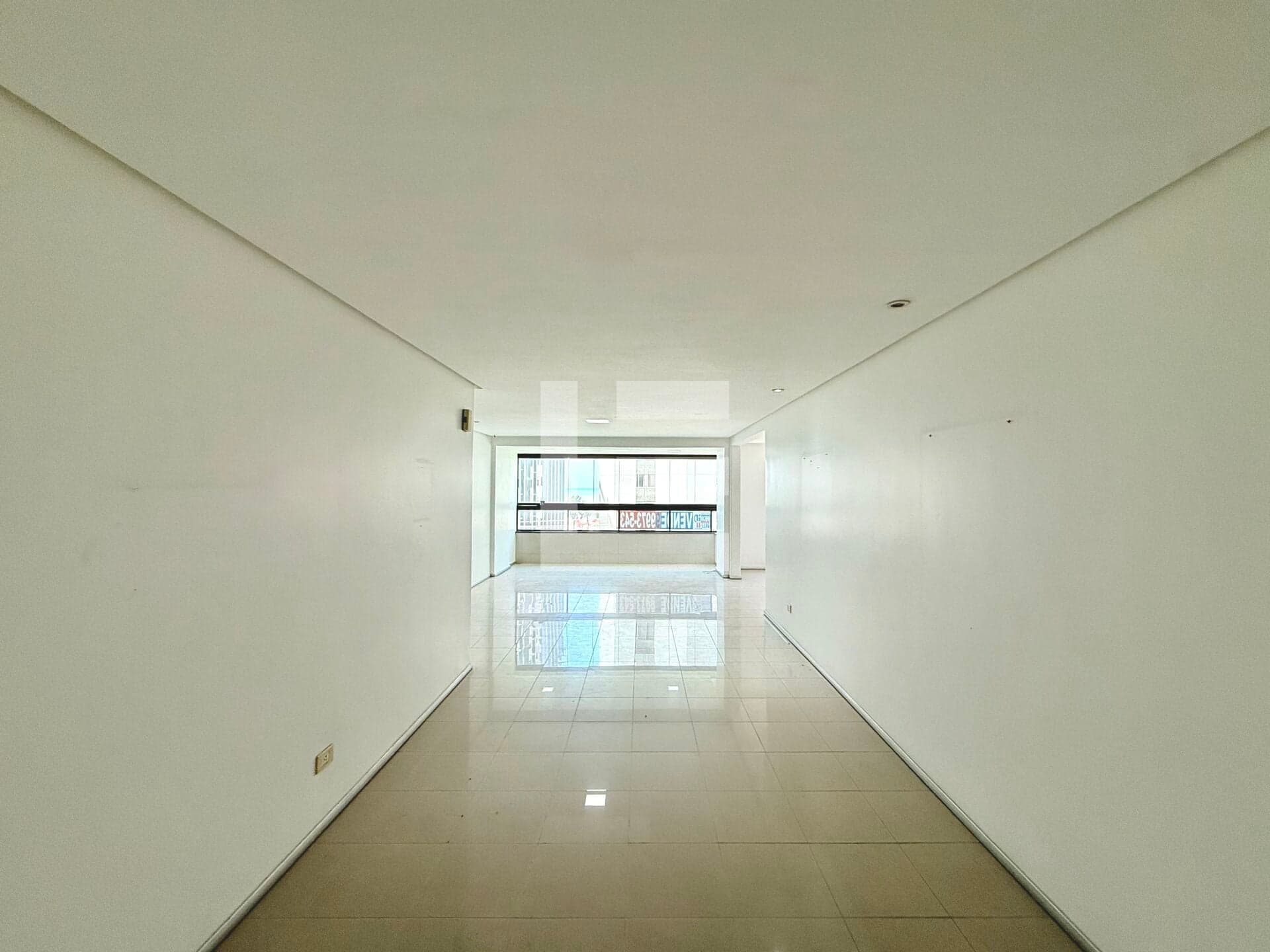Apartamento à venda na Rua dos Navegantes | 160 m², 3 quartos e vista-mar