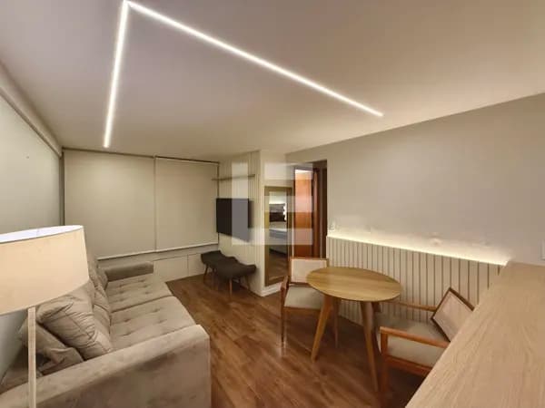 Apartamento de 48 m² no Edf. Lady Laura, para alugar em Candeias, totalmente mobiliado, 2 quartos