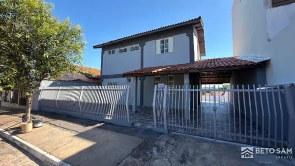 Casa à venda na Santa Cruz