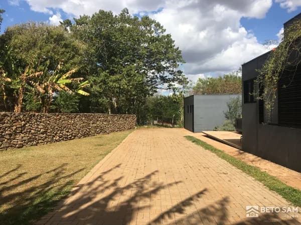 Chácara alto padrão à venda no bairro Bela Vista - Brotas/SP