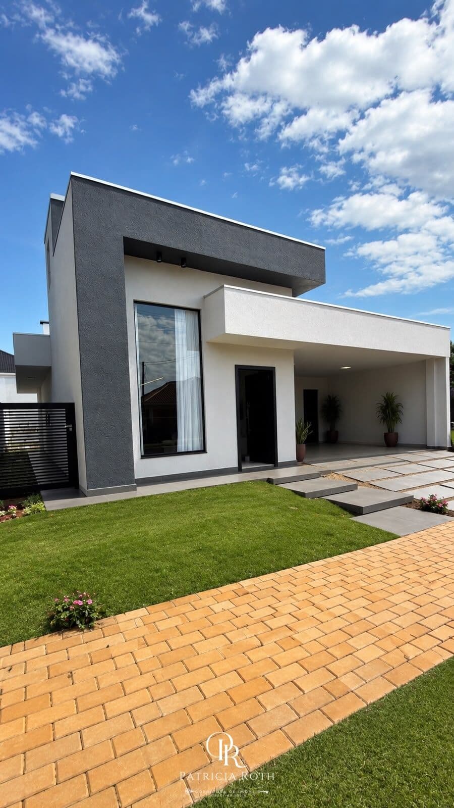 ✨ OPORTUNIDADE | CASA TÉRREA DE ALTO PADRÃO À VENDA EM CONDOMÍNIO FECHADO