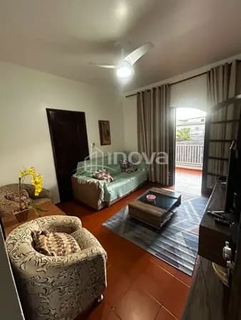Casa Sobreposta à Venda na Japuíba – Angra dos Reis/RJ