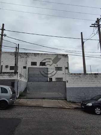 Aluga-se Galpão Industrial 490M² no retiro São João Sorocaba.