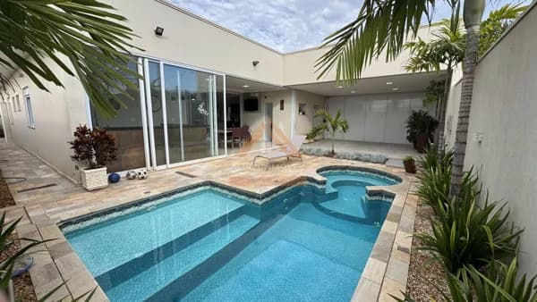 Casa à venda no Condomínio Buona Vita
