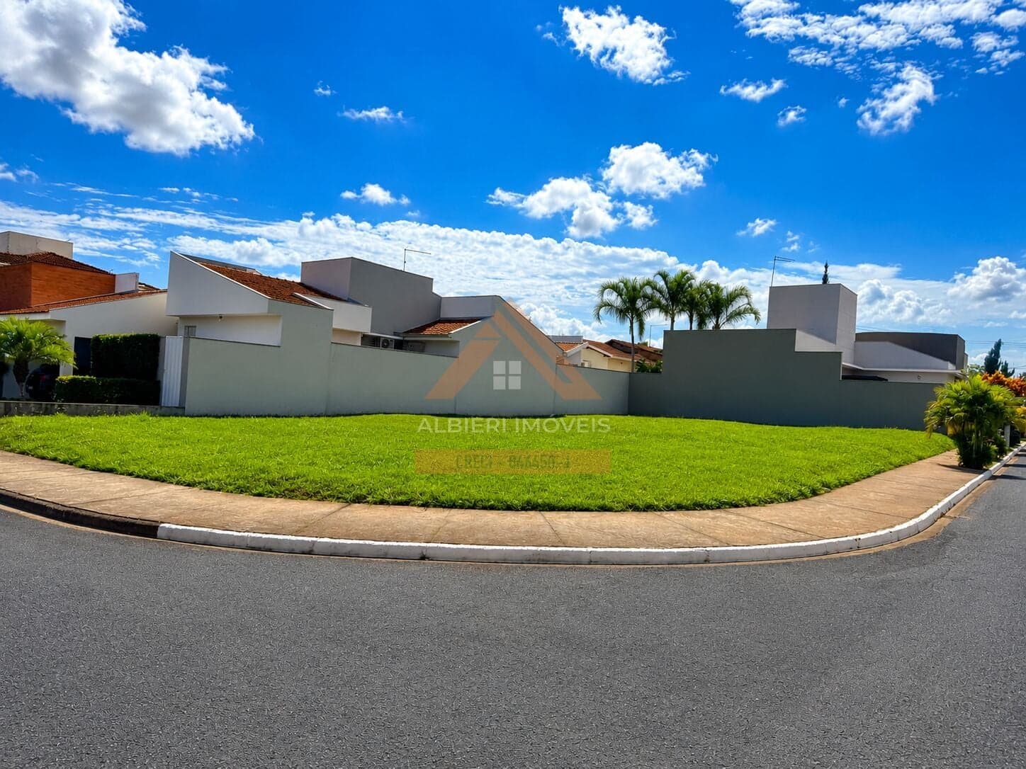 Terreno alto padrão à venda no Condomínio Bounganville- Araraquara-SP