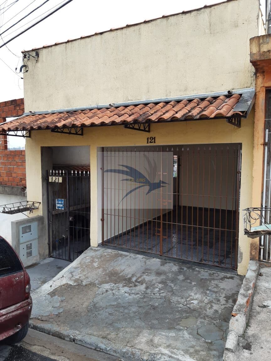 Terreno com 3 casas construídas, Itapevi, SP