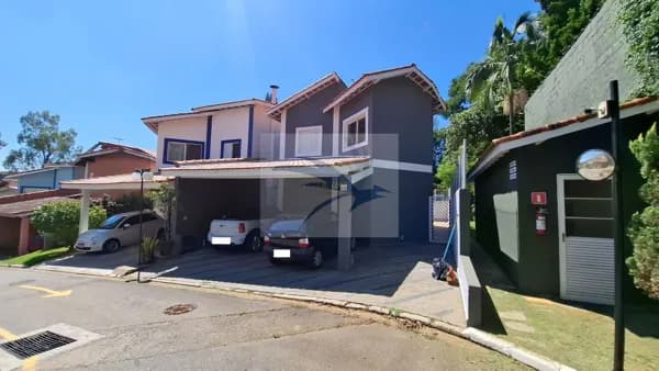 Casa de condomínio à venda no Pq. Rincão, Cotia