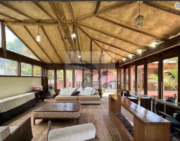 Linda casa estilo toscano em condomínio fechado