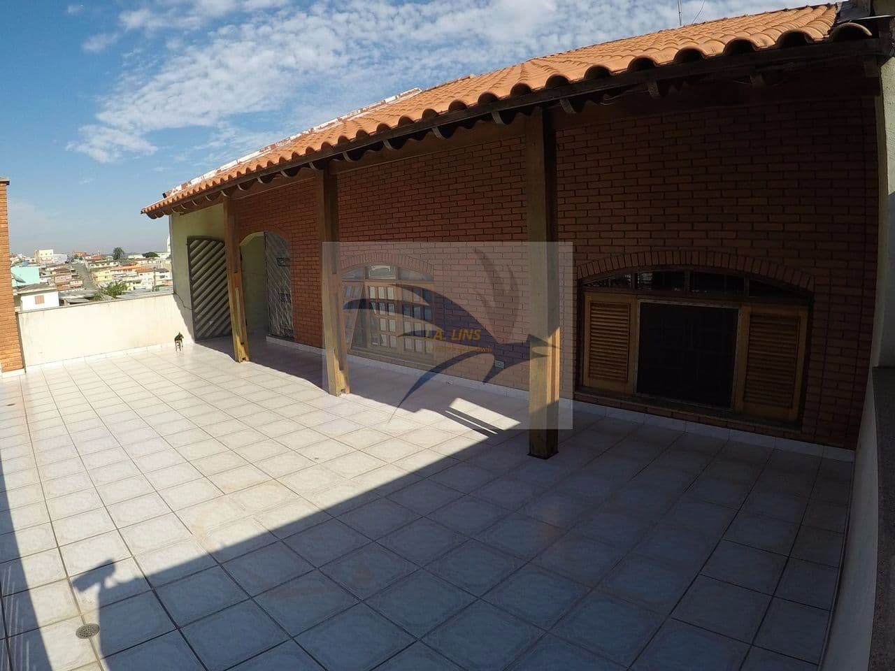 CASA À VENDA NO CENTRO DE ITAPEVI,SP