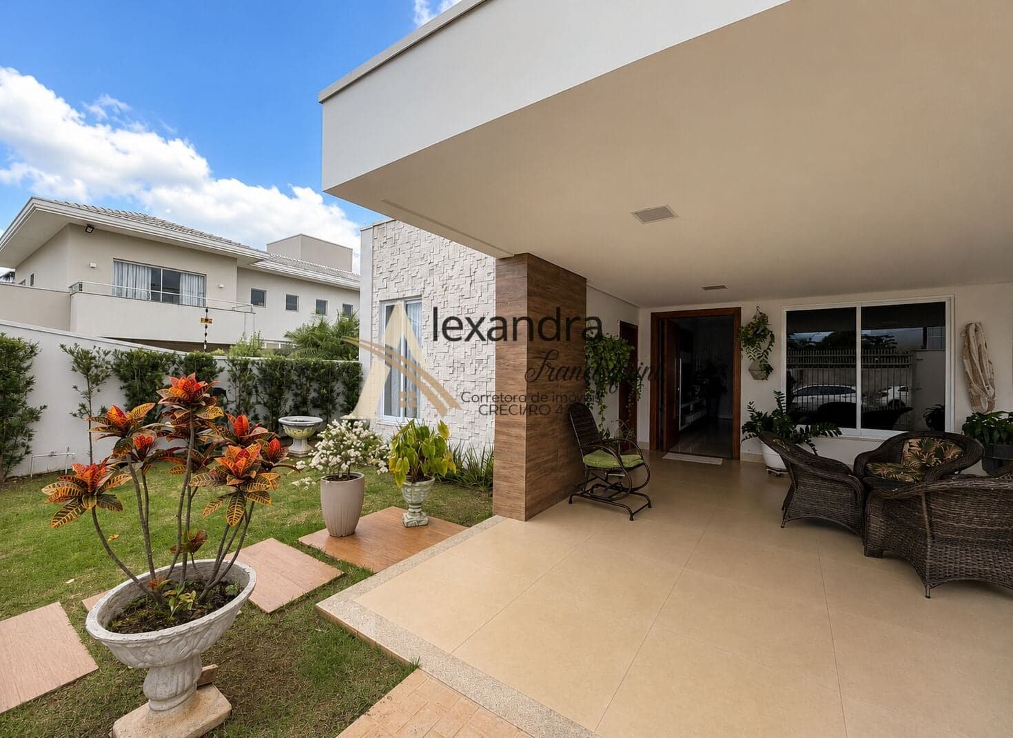 Lindíssima Casa Alto Padrão, pra quem gosta de conforto e muita qualidade