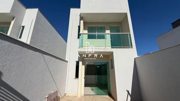 Casa no bairro Brasilia, em Sarzedo com 3 Qts e 1 vaga