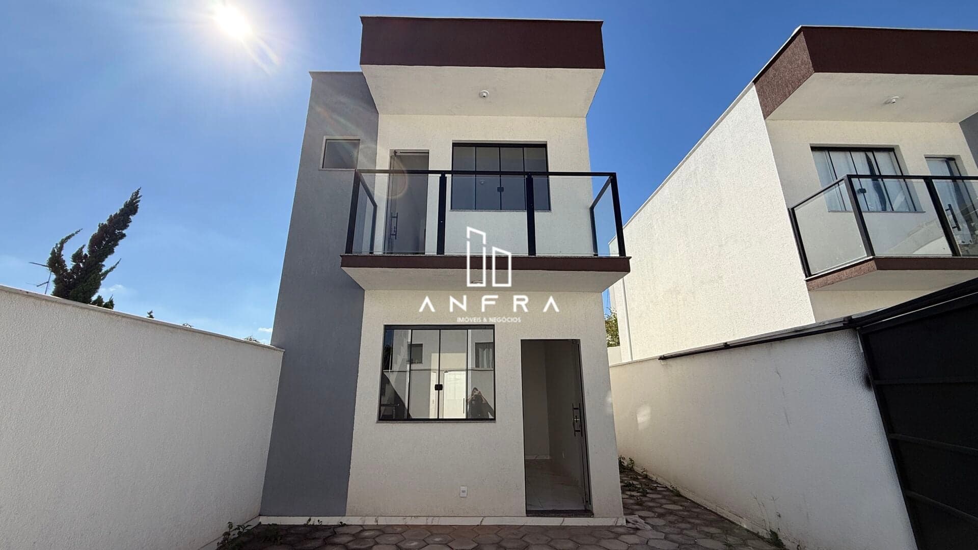 Casa no Masterville com 2 Qts, 2 banheiros e 2 vagas