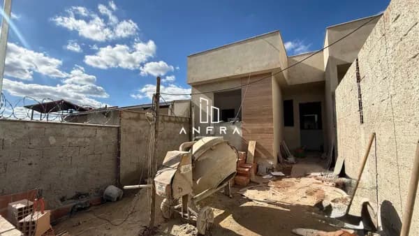 Casa com 3 Qts e 1 vaga no Carmargos, Ibirité