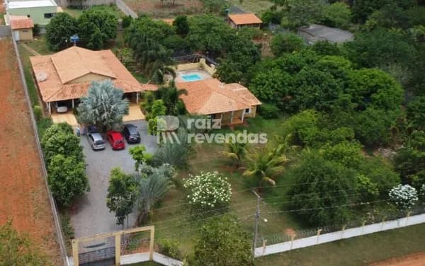 🏡 Chácara em Aragoiania – Espaço, Natureza e Conforto