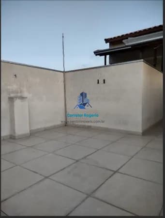 Cobertura sem condomínio com 02 quartos, Quintal, Ótimo acabamento < vaga à venda em Santo André/SP
