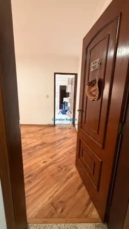 Apartamento de 84 m² com 03 quartos (01 suíte) 02 quintais, Cozinha com armários, 02 vagas à venda em Santo André/SP