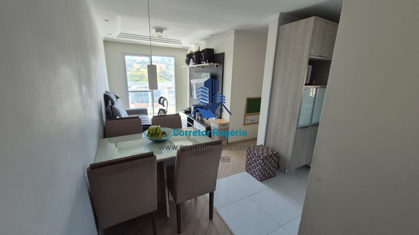 Apartamento Mobiliado com 02 quartos, sacada, fino acabamento, lazer, vaga por : R$ 350 mil à venda em Santo André/SP