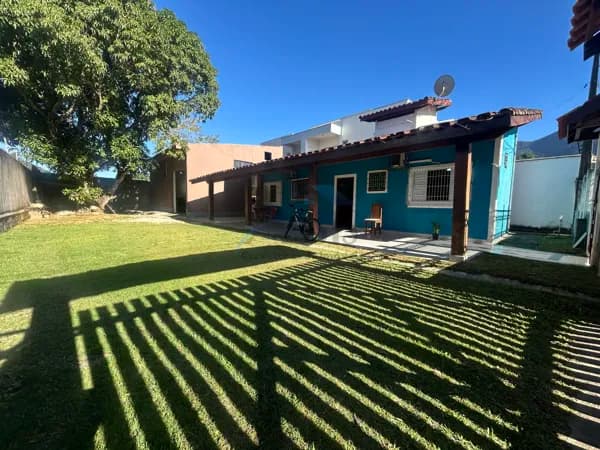 Venda: Casa Com 2 Dormitórios - CA0147