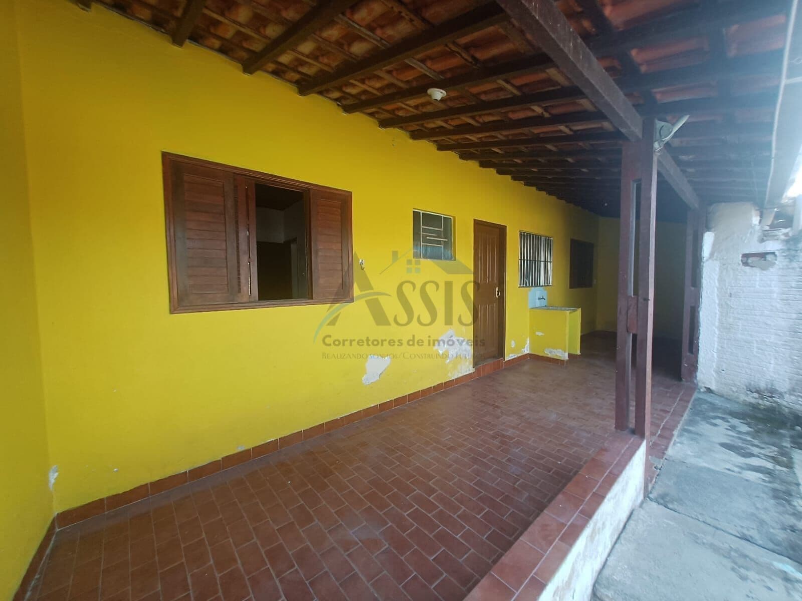 Venda: 2 casas com o total de 3 dormitórios - CA0151