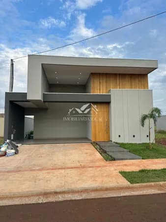 Casa Alto Padrão COM 01 SUÍTE MASTER!!