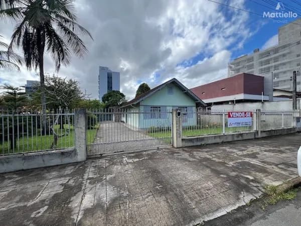 Terreno com 1.200 m2. Residencial/Comercial bairro America, Joinville SC.