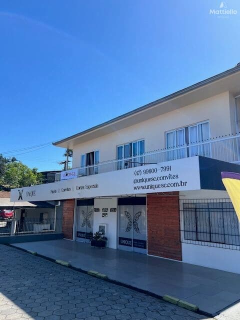 Sobrado comercial/ residencial bairro Floresta