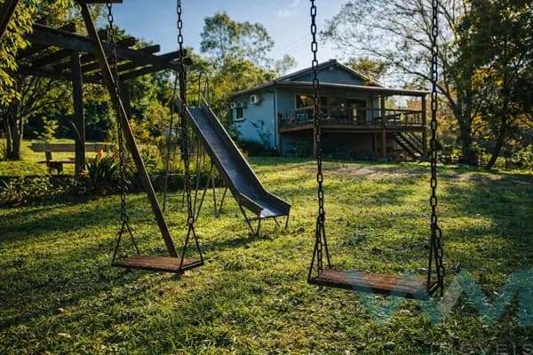 Fazenda/Sítios/Chácaras em Araricá - Zona Rural