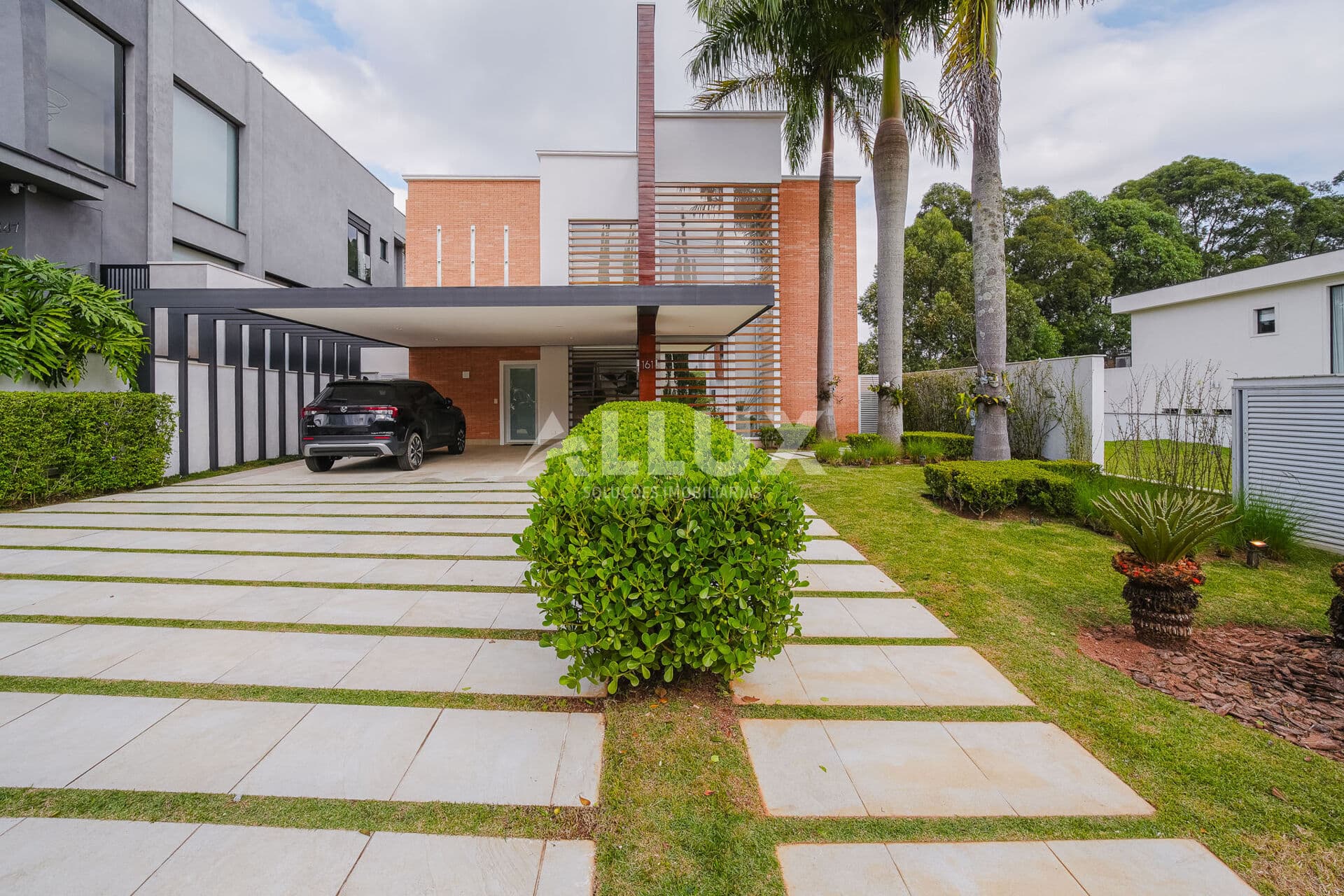 Casa à venda por R$ 5.800.000,00 no Condomínio Campos do Conde – Alphaville, Santana de Parnaíba SP