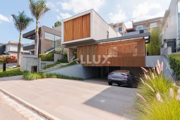 Casa à venda por R$ 8.900.000,00 no Condomínio Vila Solaia – Alphaville, Barueri SP