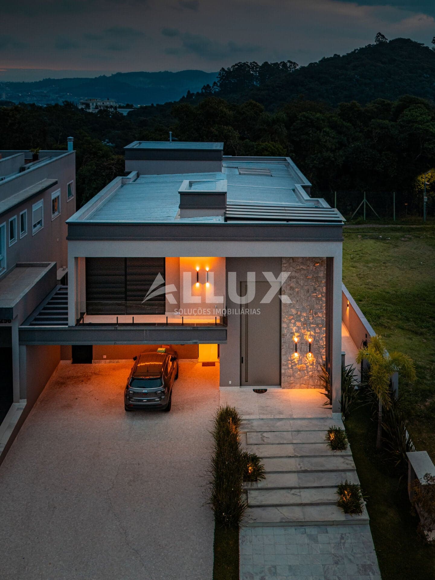 Casa à venda R$7.990.000,00 | Gênesis 2 | Santana de Parnaíba - SP